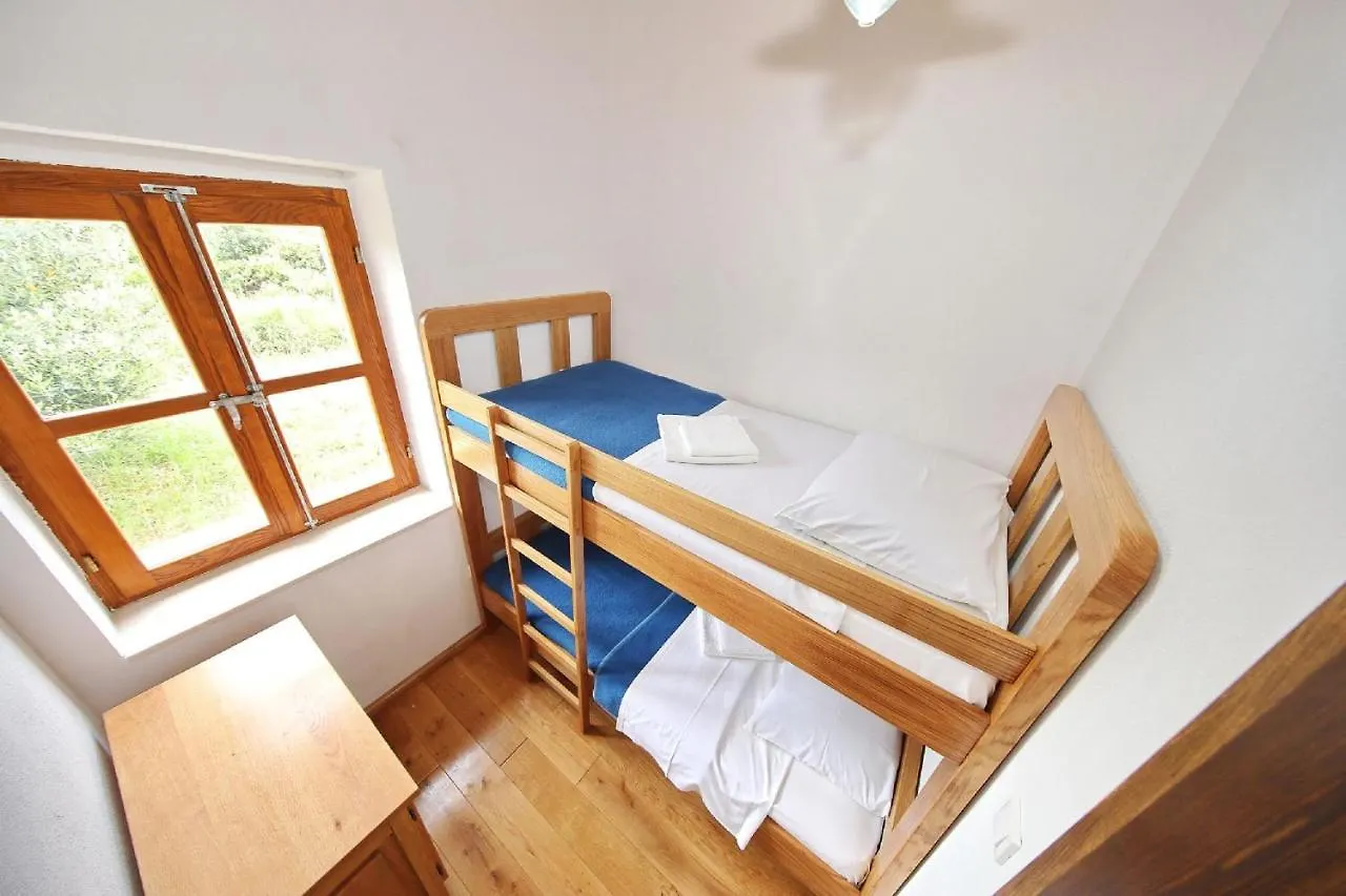 House Coral Villa Pasman Holiday home